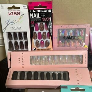 18 new press on nail kits, 4 polish strip/ stick on kits with nail file